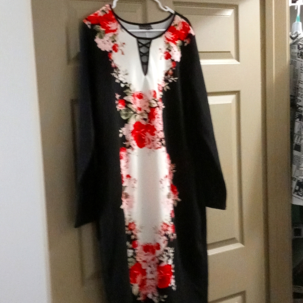 2× Black Dress